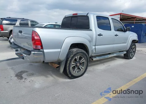 2008 Toyota Tacoma Prerunner V6 z USA, uszkodzony, nr VIN 3TMJU62N18M068031